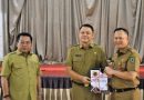 PEMERINTAH KABUPATEN KAPUAS SERAH TERIMA JABATAN ANTAR SEKRETARIS DAERAH LAMA KEPADA SEKRETARIS DAERAH BARU TAHUN 2025
