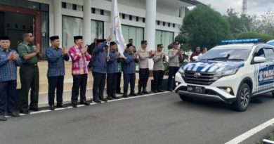 Bupati Berangkatkan Duta Al-Qur’an Barito Timur ke MTQH Tingkat Provinsi