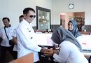 Blusukan Lebaran, Bupati Bartim Hangatkan Silaturahmi di Lingkungan Setda