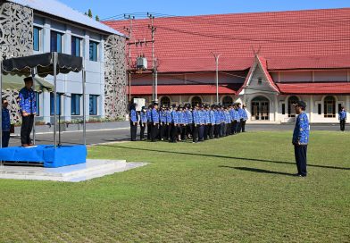 Bupati Bartim Tekankan Transformasi Kerja ASN dan Apresiasi Pelayanan Idulfitri di Apel HKN