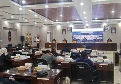 Di Paripurna DPRD, Pemkab Bartim Paparkan Pendapat Akhir atas Tiga Raperda Strategis