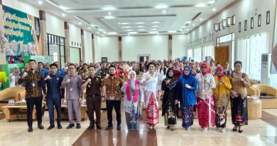 Dirangkai Vaksin HPV untuk ASN dan Keluarga, Wabup Bartim Buka Peringatan Hari Kartini ke-147