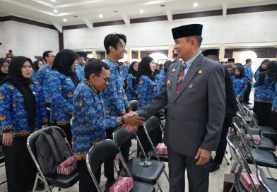 Bupati Barito Timur Lantik 212 PNS, Tekankan Integritas dan Antikorupsi