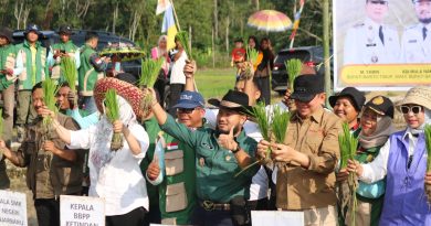 Tanam Padi Bersama di Tumpung Ulung Perkuat Swasembada Pangan Nasional