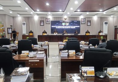 Paripurna DPRD Bartim Bahas Pertanggungjawaban APBD 2025